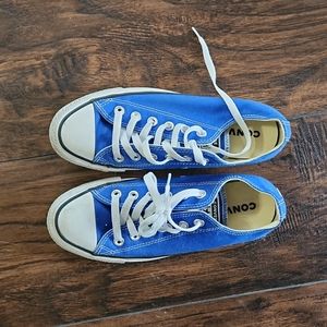 Blue converse used condition size 7 women's